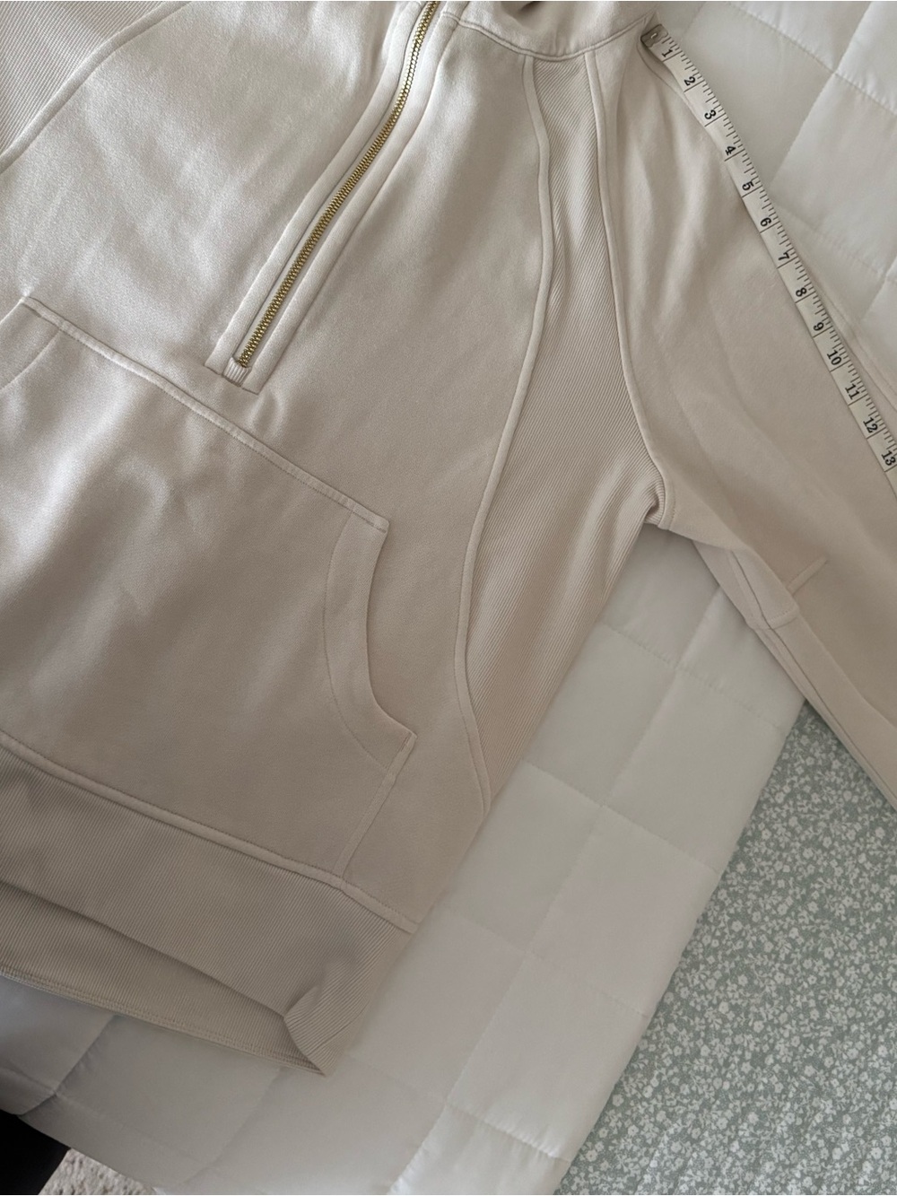 lululemon athletica Soft Cream Pullover Hoodie - Picture 6 of 7